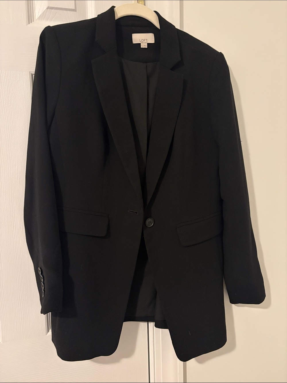 LOFT Black Single-Button Notch Lapel Blazer